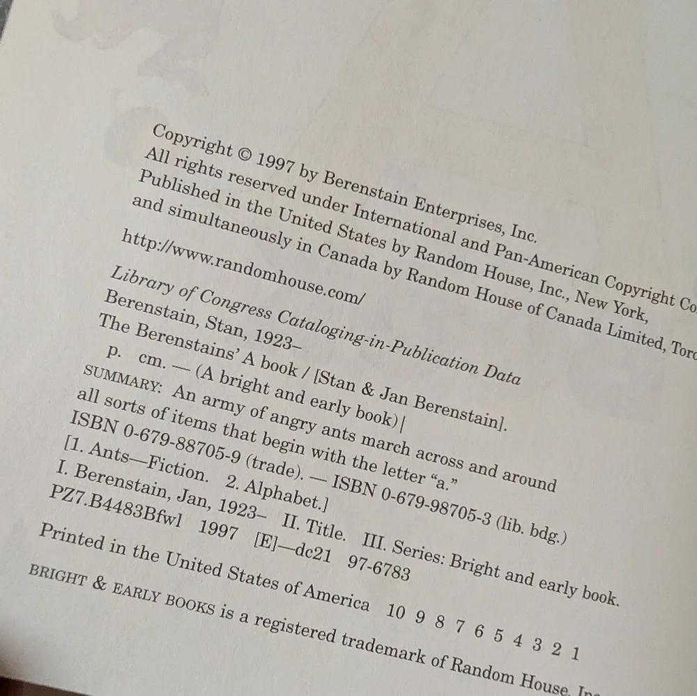 Children's Book Collection - Multicolor - Picture 4 of 14